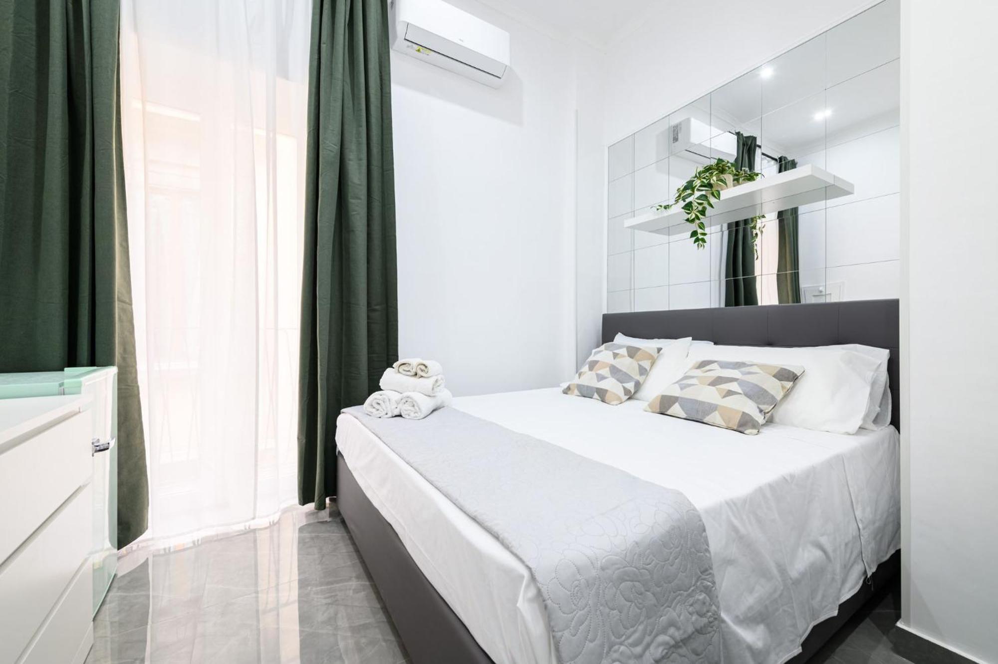 Giordano Suite Center Napoli Eksteriør billede
